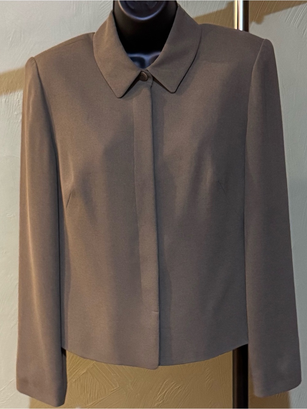 Ann Taylor Women's Size 6 Hidden Button Collared Blazer Jacket Brownish Olive